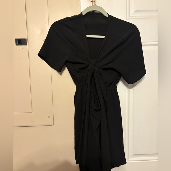 Pants - Elegant Black Tie-Front romper
